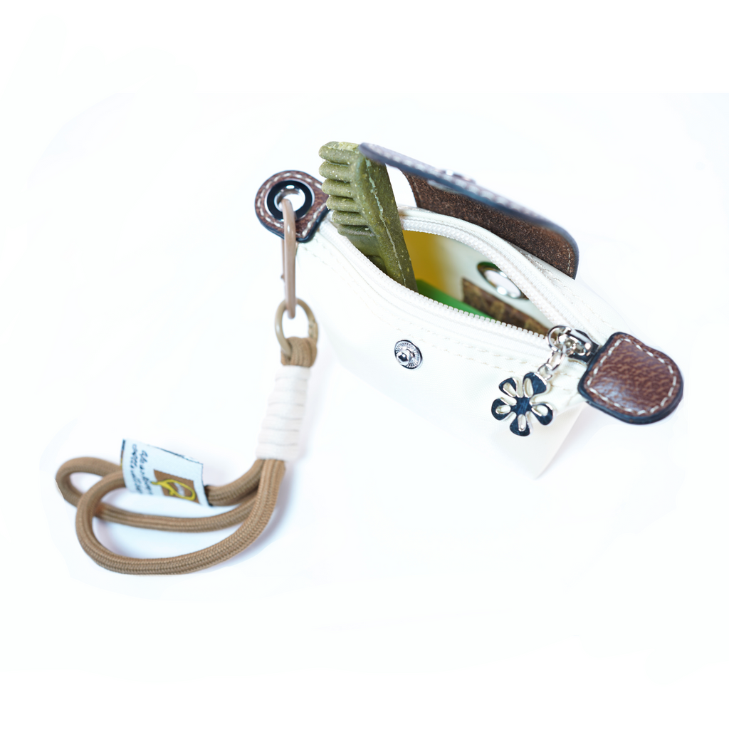 Barkin VII Dispenser & Treat Pouch