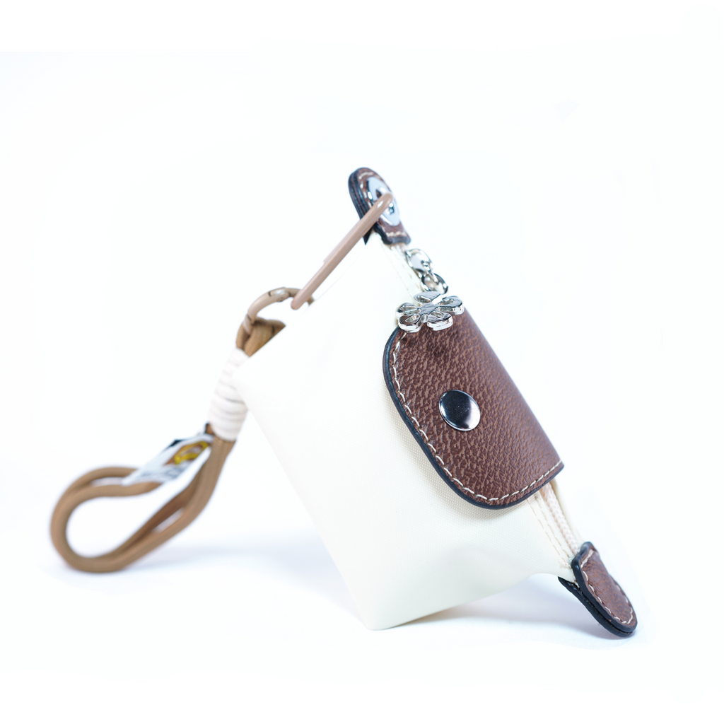 Barkin VII Dispenser & Treat Pouch