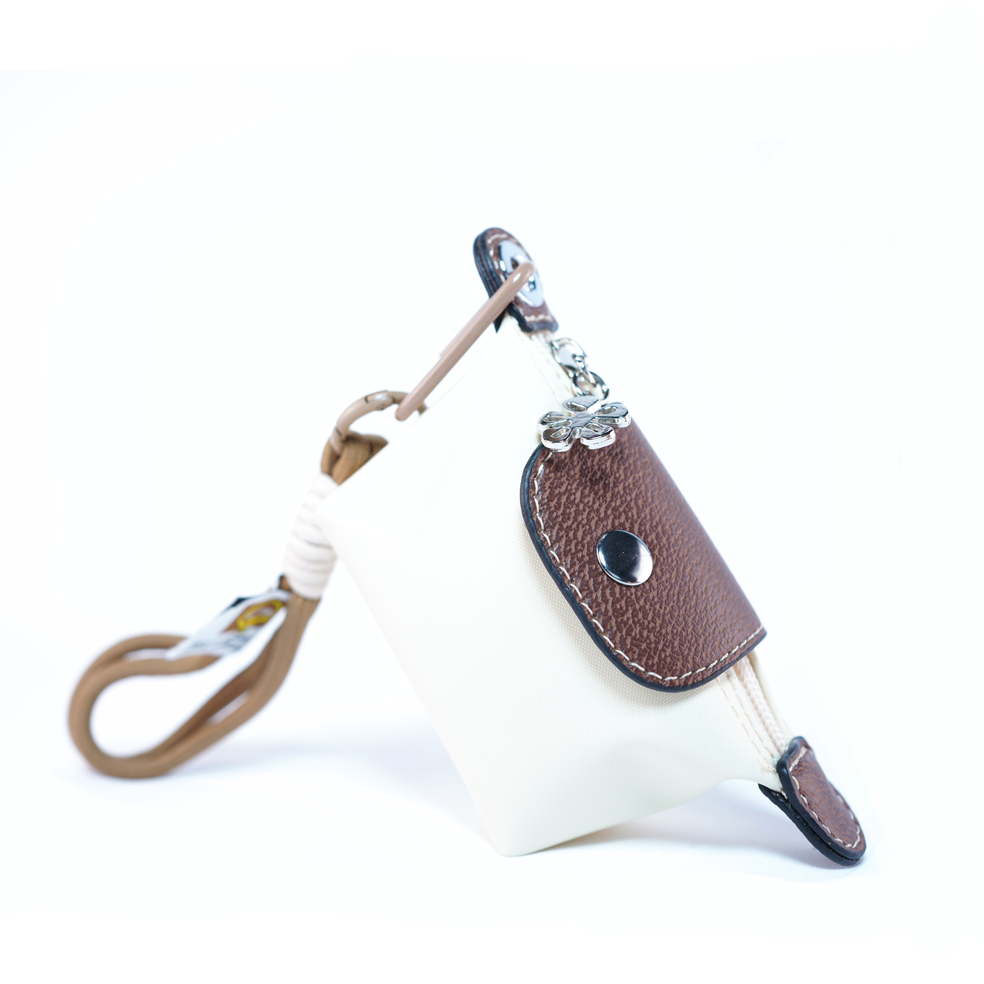 Barkin VII Dispenser & Treat Pouch