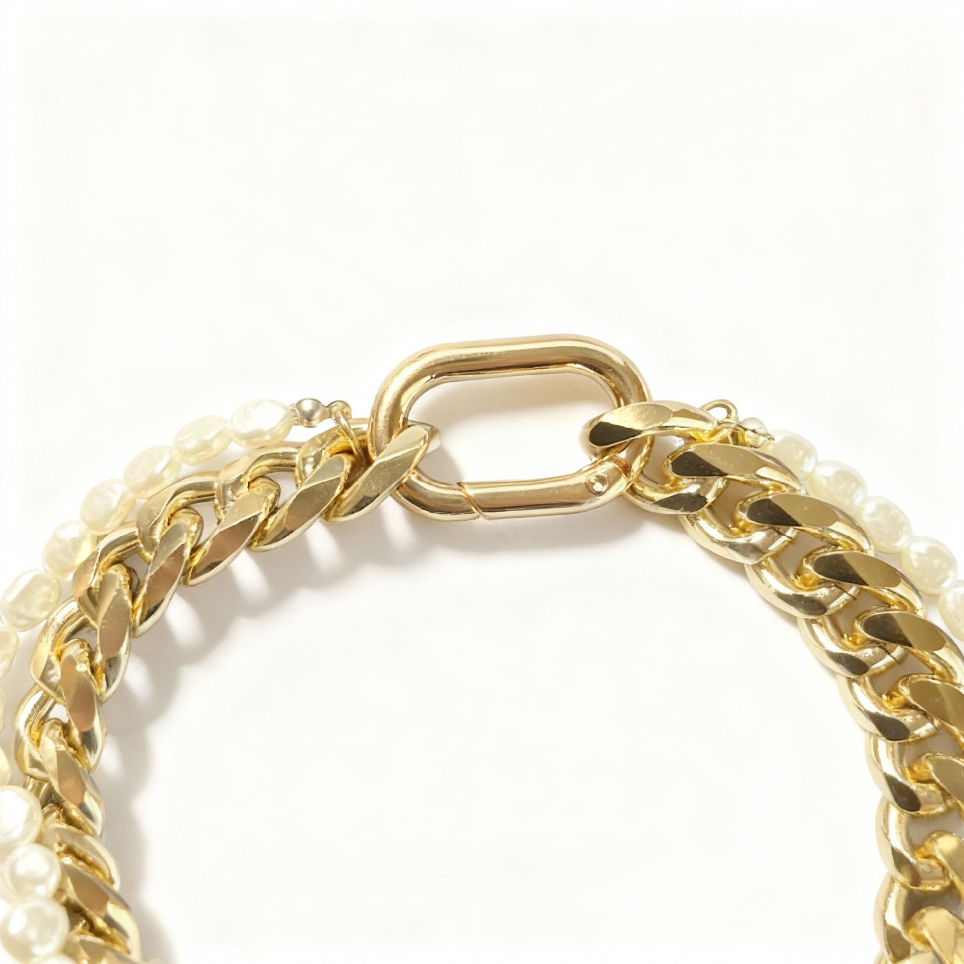 Puppy Barkin Beaded Collar with Chain Gold